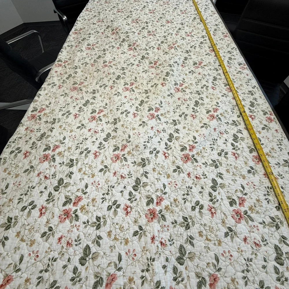 Laura Ashley Floral Gingham Reversible Quilt Queen Cotton Cottagecore Cream Pink